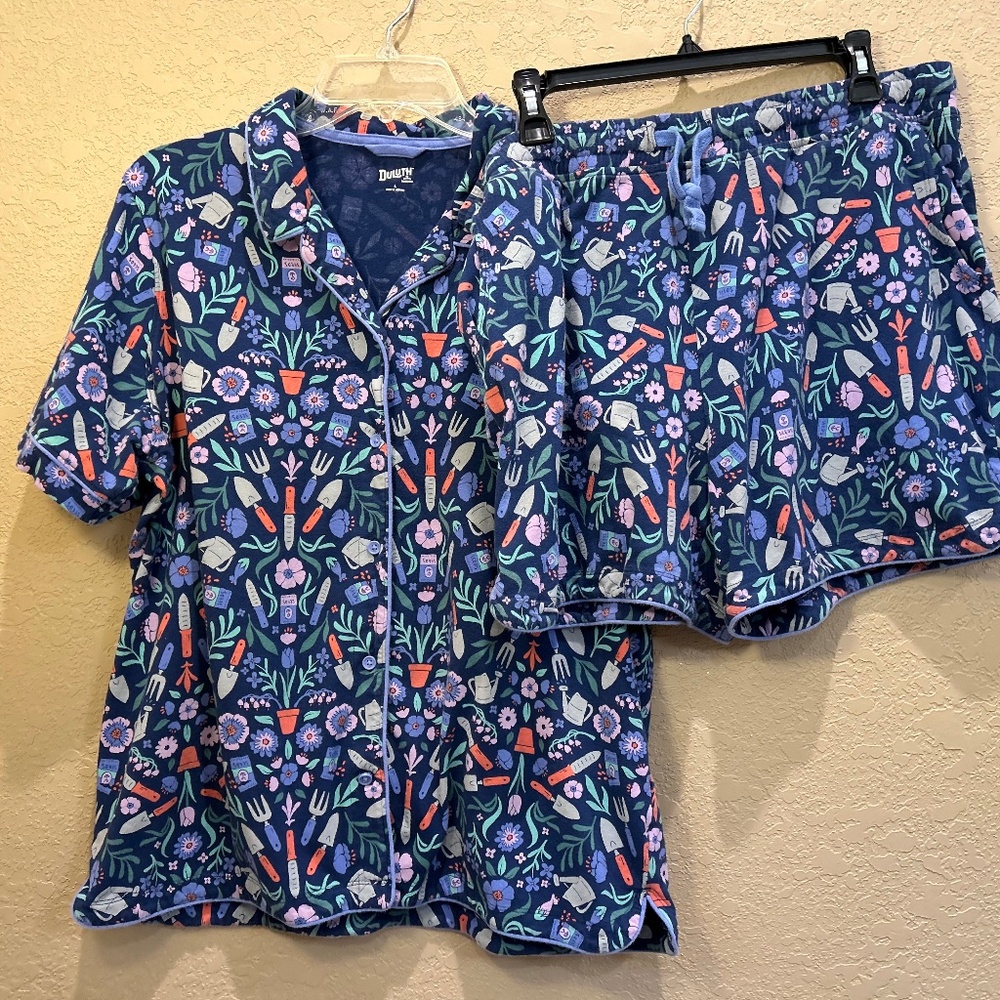 DULUTH Cotton knit printmaker Pajama short set - size large
